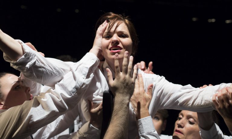 Diluvio latitudine teatro